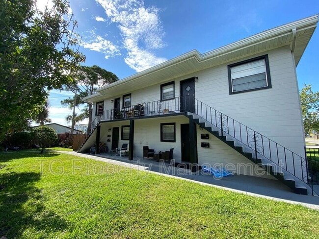 Building Photo - 201 N 9th St Unit 1