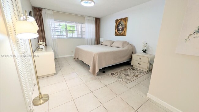 Photo - 3000 S Course Dr Unidad 208