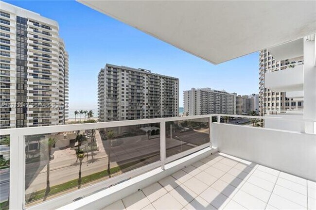 Photo - 5700 Collins Ave Unit 5700 Collins Ave # 8A