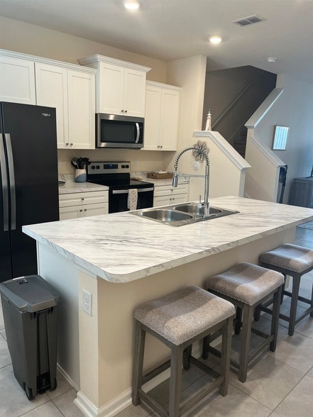 Photo - 94 Red House Cir