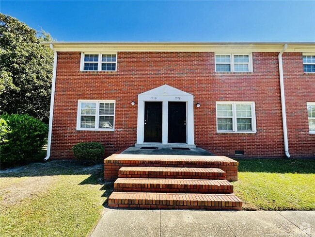 Building Photo - 1950 King George Dr Rental