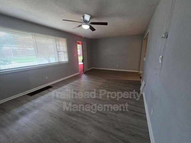 Photo - 9613 E 25th Terrace S
