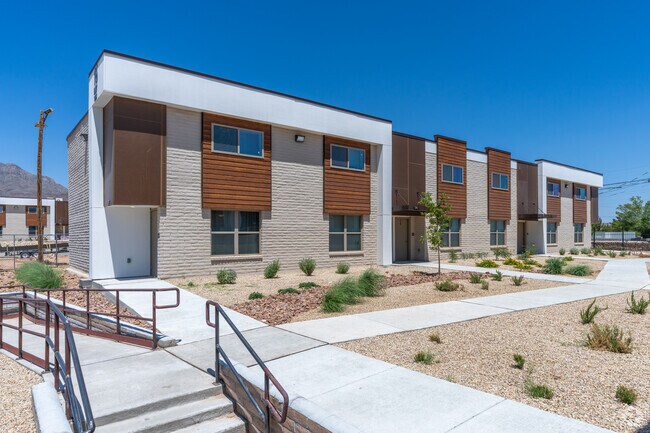 Sun Pointe Apartments