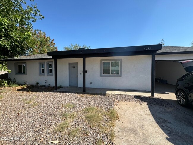 Building Photo - 6036 W Stella Ave Rental