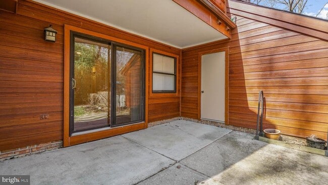 Building Photo - 7531 Weather Worn Way Unit B Rental