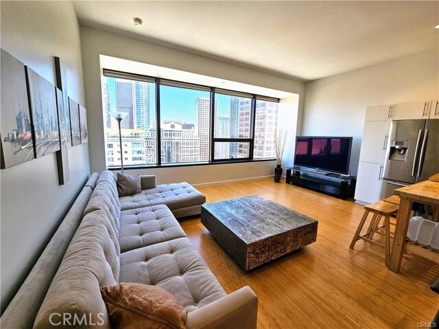 Photo - 1100 Wilshire Blvd Condo Unit 2009