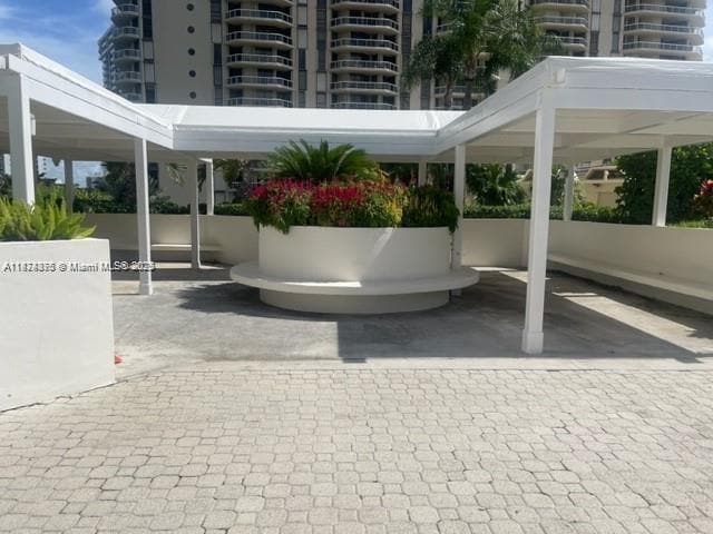 Building Photo - 20185 E Country Club Dr Unit 308 Rental