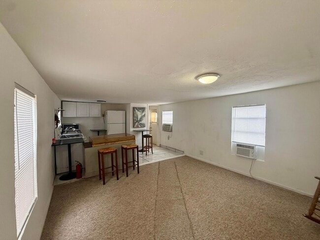 Photo - 4870 Canal Rd
