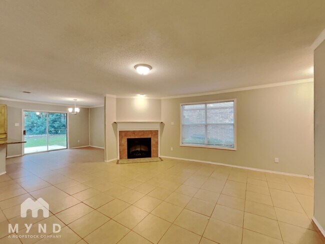 Photo - 4908 Thorn Hollow Dr