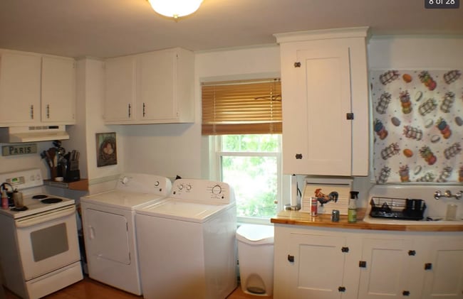Photo - 386 Main St Apartments Unit 201