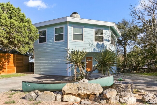 Photo - 1433 Riviera Dr