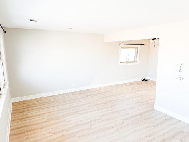 Photo - 4943 W 63rd St Unidad 201