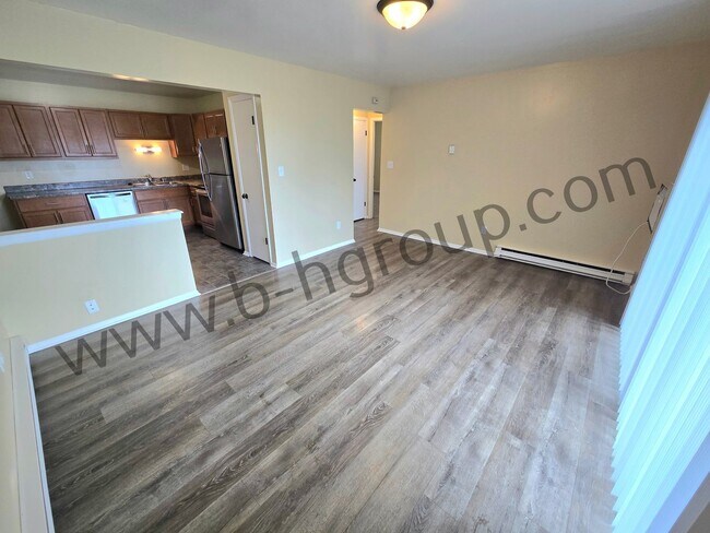 Photo - 8515 32nd Ave Unit Apt 3