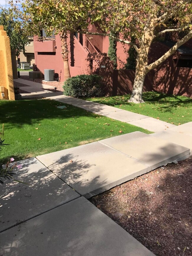 Photo - 4020 N Weimer Pl