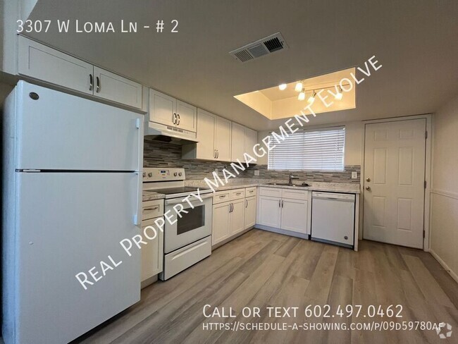 Building Photo - Updated Phoenix Condo -- MOVE-IN SPECIAL: ... Unit # 2