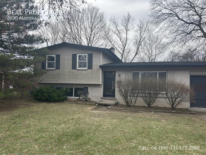 Photo - 2930 Marshall St