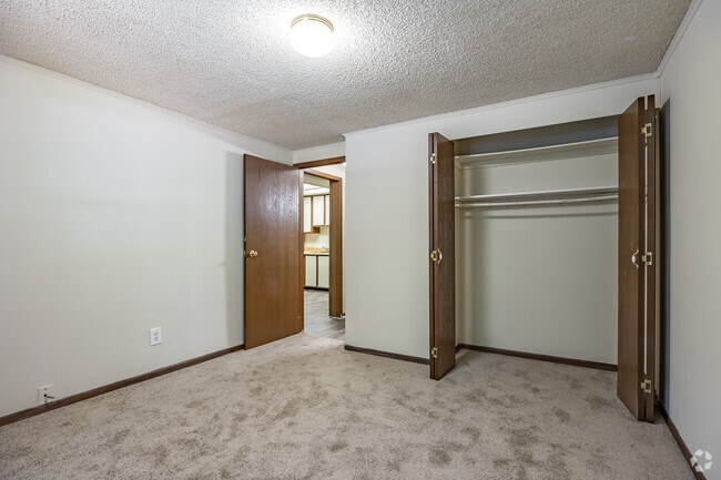 1BR, 1BA - 576SF