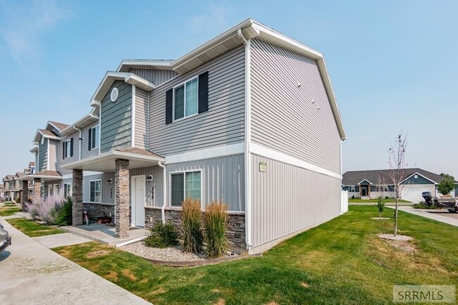 Photo - 564 Trails End Townhome