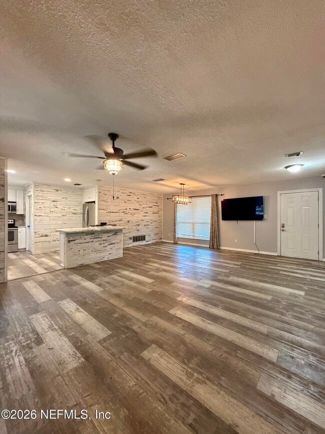 Photo - 12637 Condor Dr