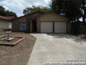 Photo - 11914 Alamo Blanco St Casa