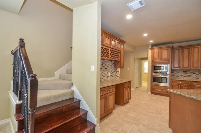 Photo - 5503 Langhorne Ct