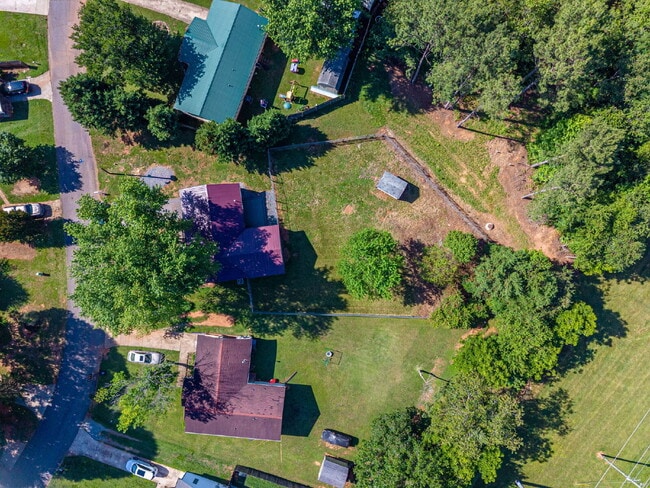 Photo - Remarkably Renovated Ranch in the Heart of Maiden!