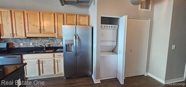 Photo - 100 W Fifth St Unit 406