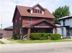 Building Photo - 1571 Plainfield Ave NE Unit #1