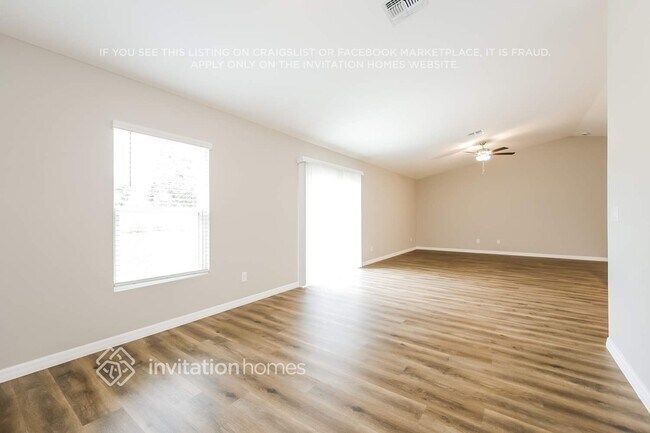 Photo - 360 Adair St