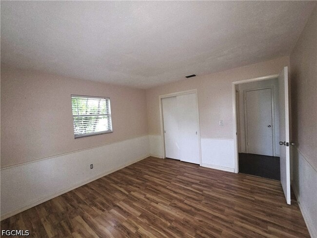 1213 SW 48th Terrace