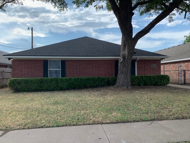 Building Photo - 1307 Bagby Ave