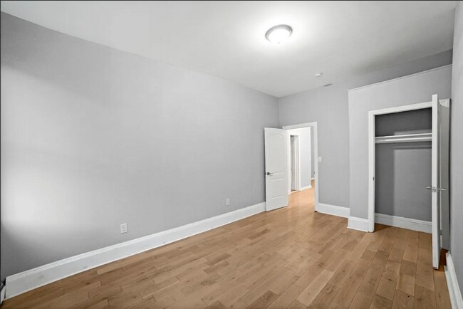 Photo - 74 Pilling St Unit 1