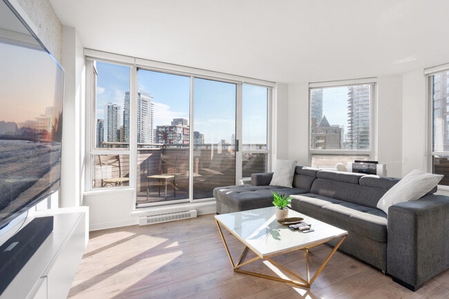 Building Photo - 1212 Howe St Unit ID1311537P