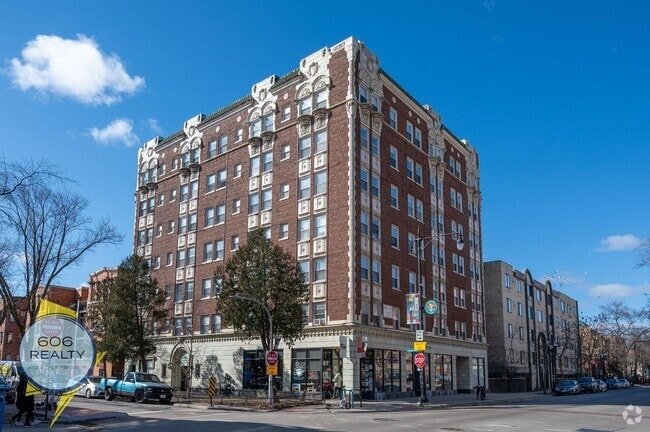 Building Photo - 6930 N Greenview Ave Rental