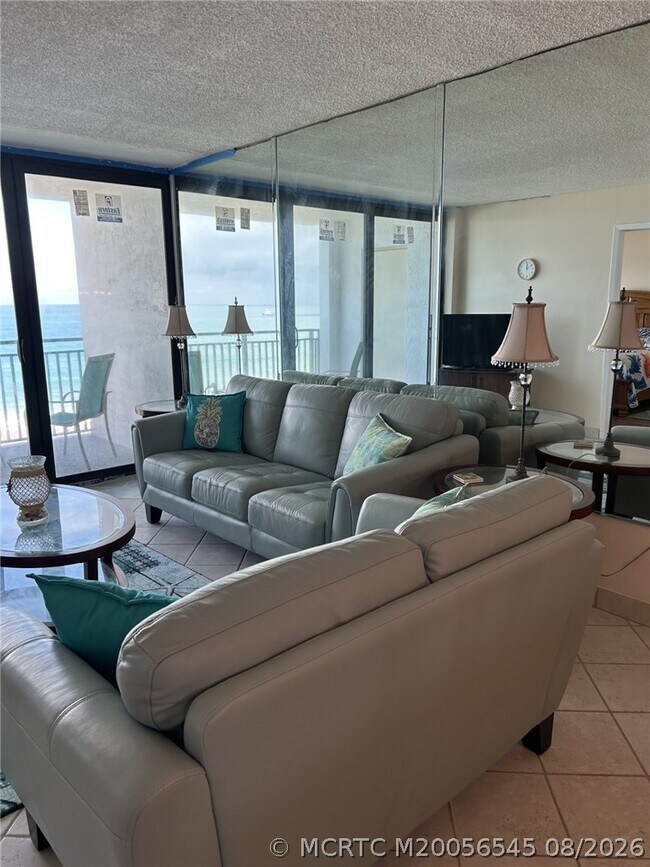 Building Photo - 10102 S Ocean Dr Unit 508A