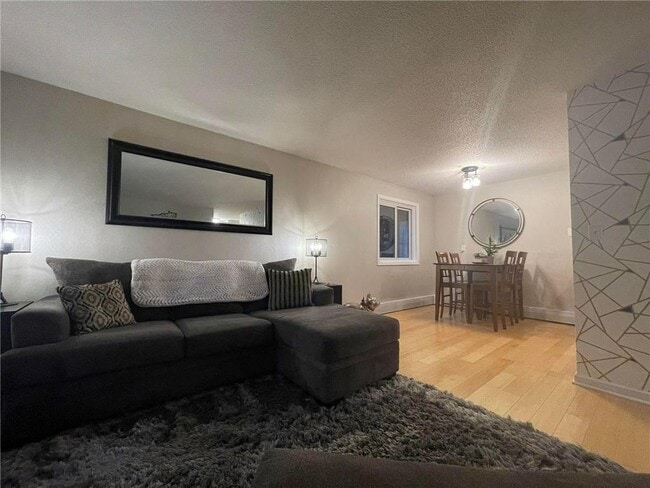 Photo - 907 Coulee Rd Unit 108