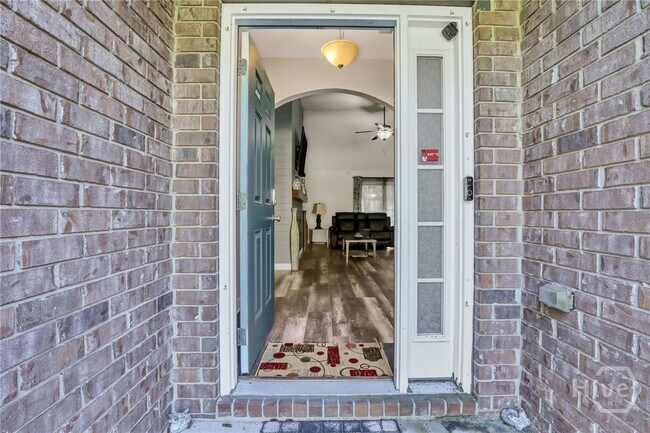 Photo - 128 Fontenot Dr