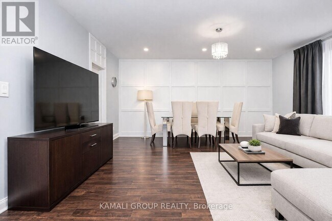 Photo - 449 Kenilworth Ave N