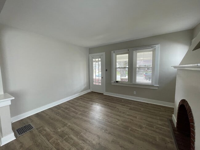 Photo - 2608 Westfield Ave
