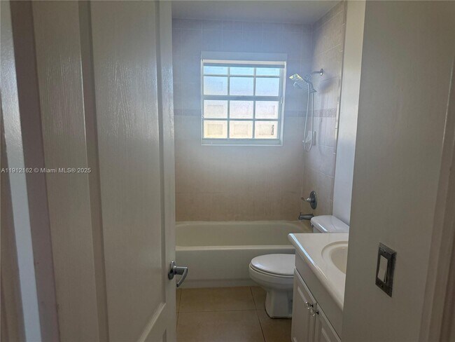 Photo - 10103 SW 159th Ave Unit 2