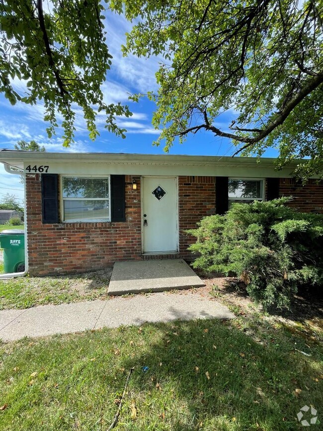 Building Photo - 4465-4467 E 550 S Unit 4467 Rental