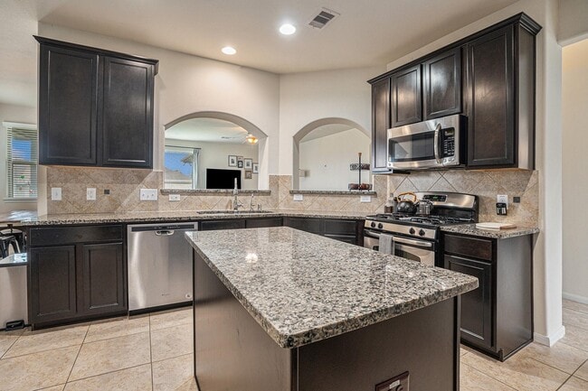 Photo - 2449 Pamplona Ln