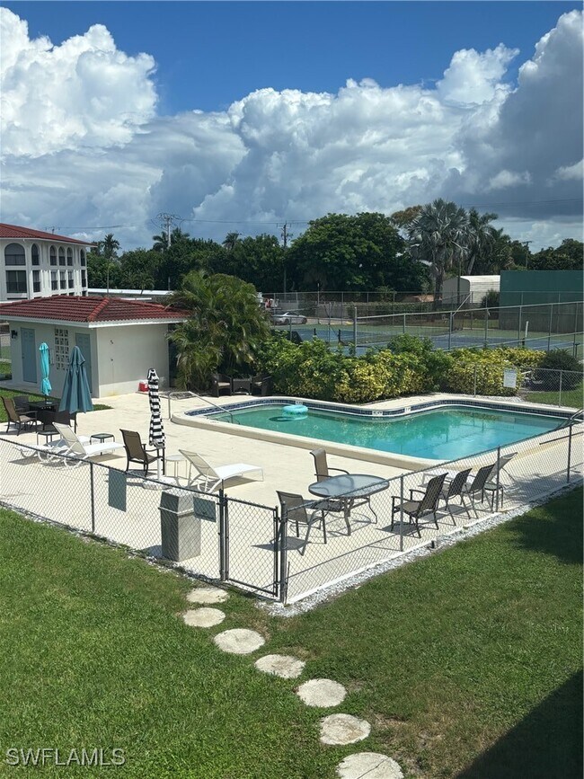 Photo - 3250 10th St N Unit A8