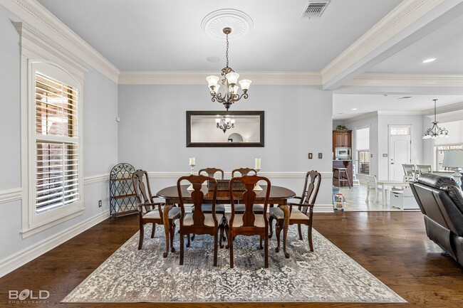 Photo - Check Out this 5 Bedroom 3 bath in the Haven