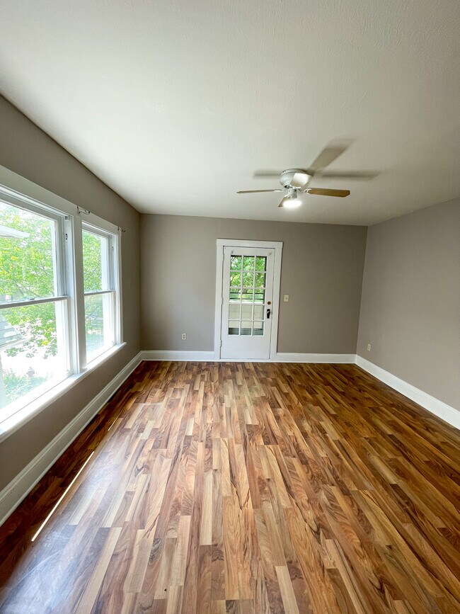 Photo - 2053 Robin St Unit 2