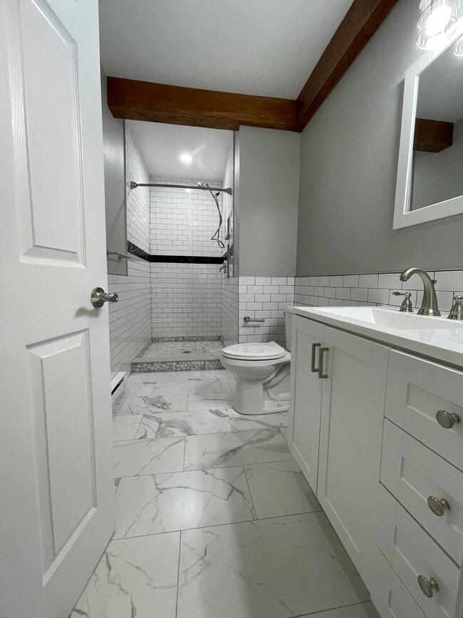 Baño - 19 Rose St Unidad #4