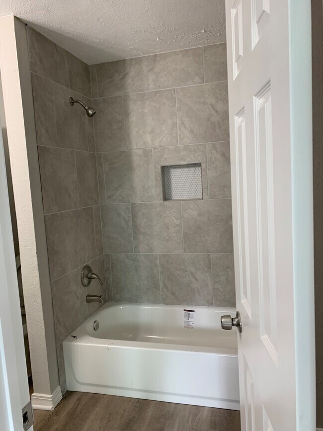 Photo - 15814 Murrelet Ct