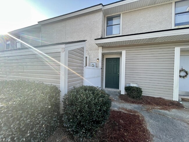 Building Photo - Townhouse for Rent Unit 73