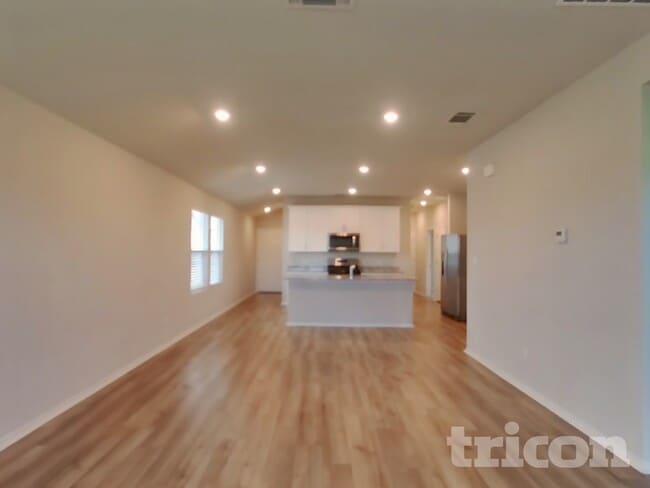 Photo - 5116 Saddle Clb Dr