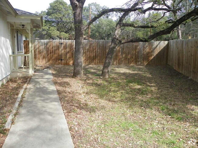 Building Photo - 4402 Limewood Ct Unit A Rental